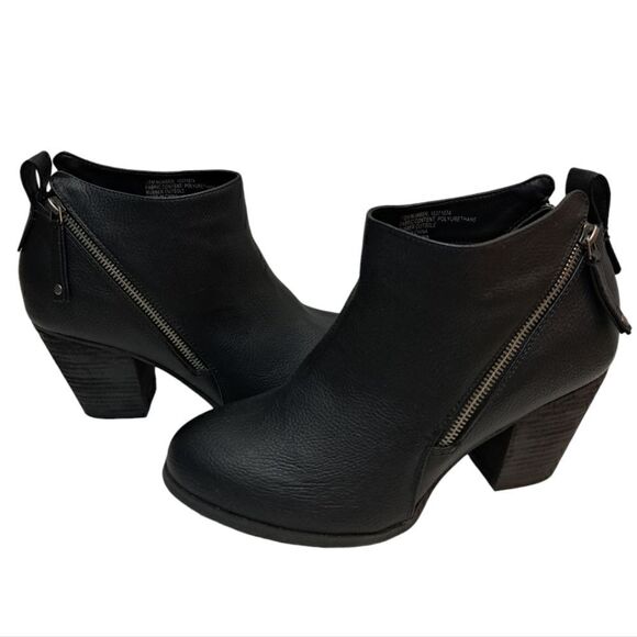 Torrid Side Zip Heel Bootie Black Size 11 WW - Picture 12 of 12